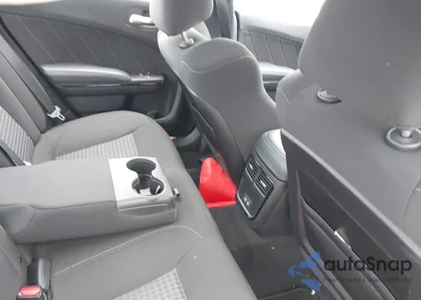 2023 Dodge Charger R/T z USA, uszkodzony, nr VIN 2C3CDXCTXPH673338